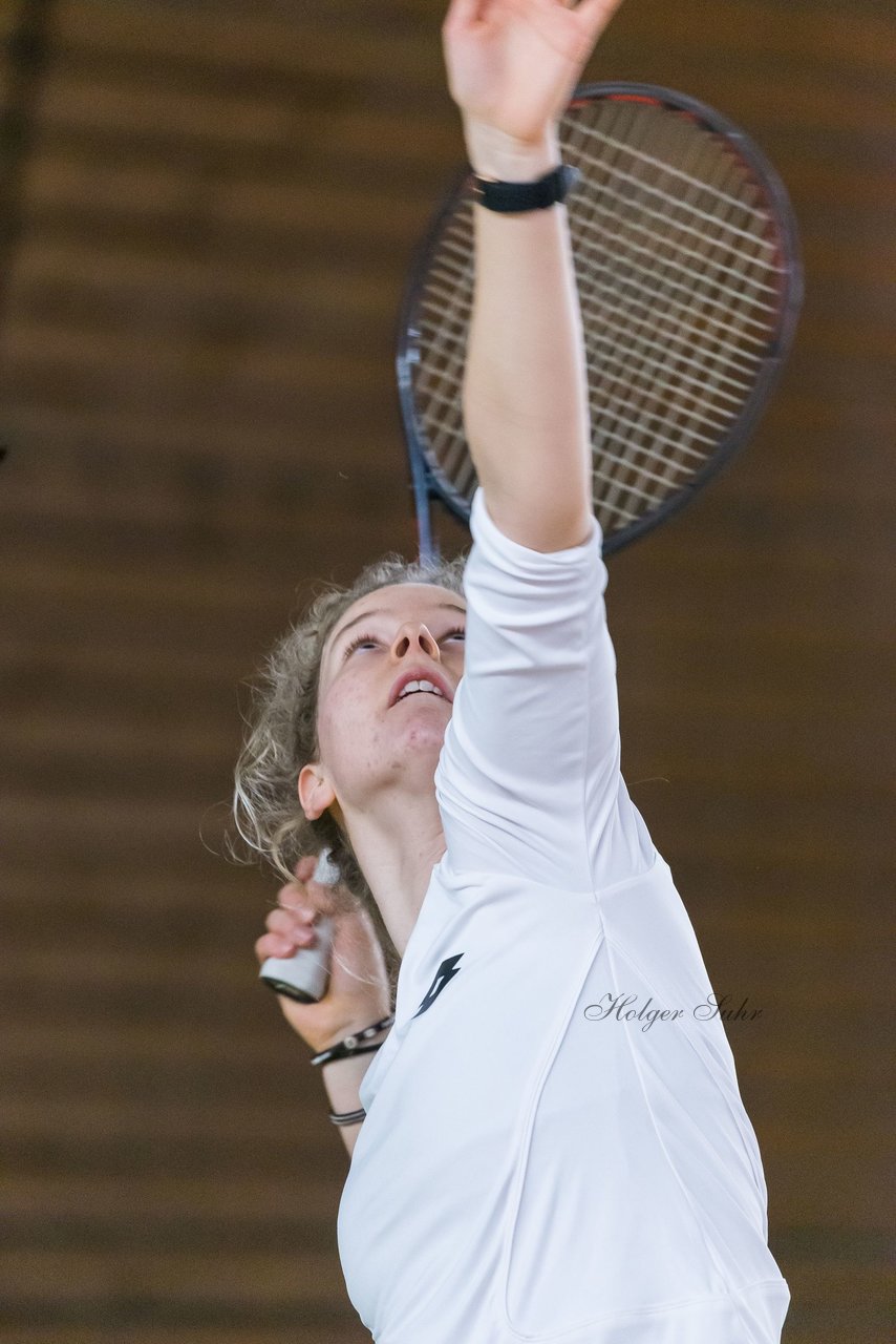 Julia Middendorf 245 - RL Tennisverein Visbek e.V. - Club zur Vahr e.V. : Ergebnis: 2:4